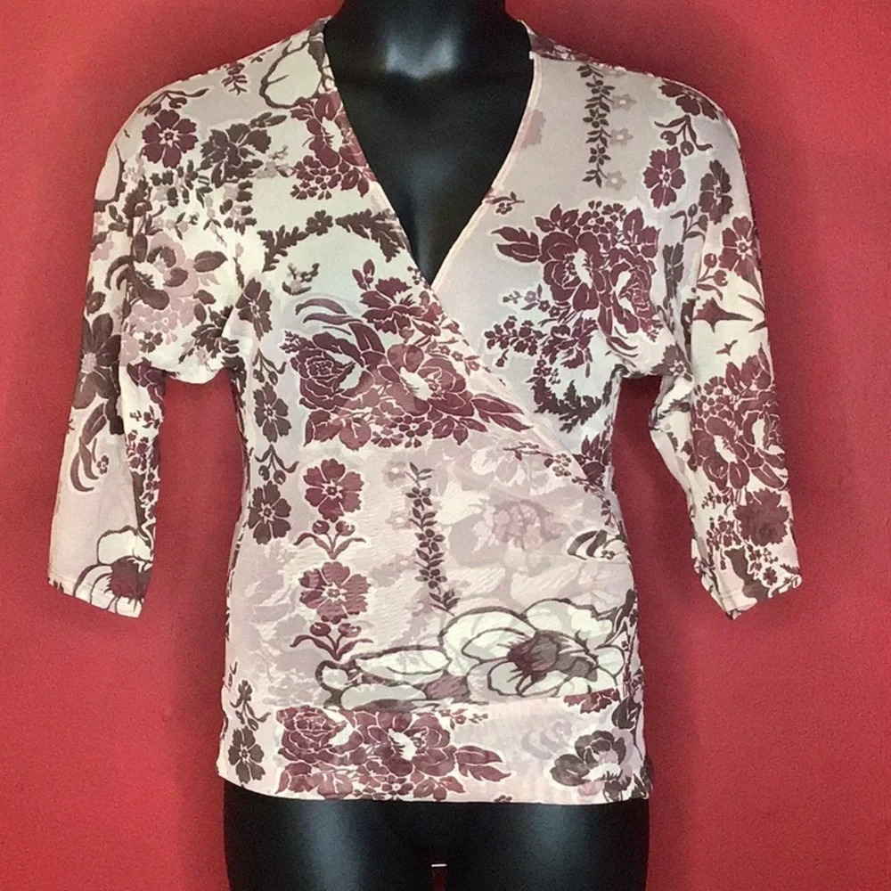 KAREN KANE FLORAL TOP SIZE S